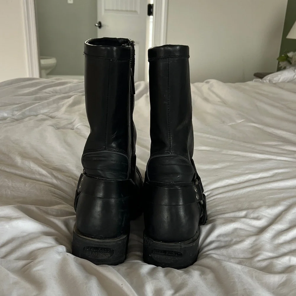 Harley-Davidson Men's Black Leather Riding Boots - Picture 3 of 6